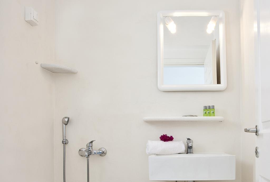 Sunday Hotel Antiparos Town Quarto foto